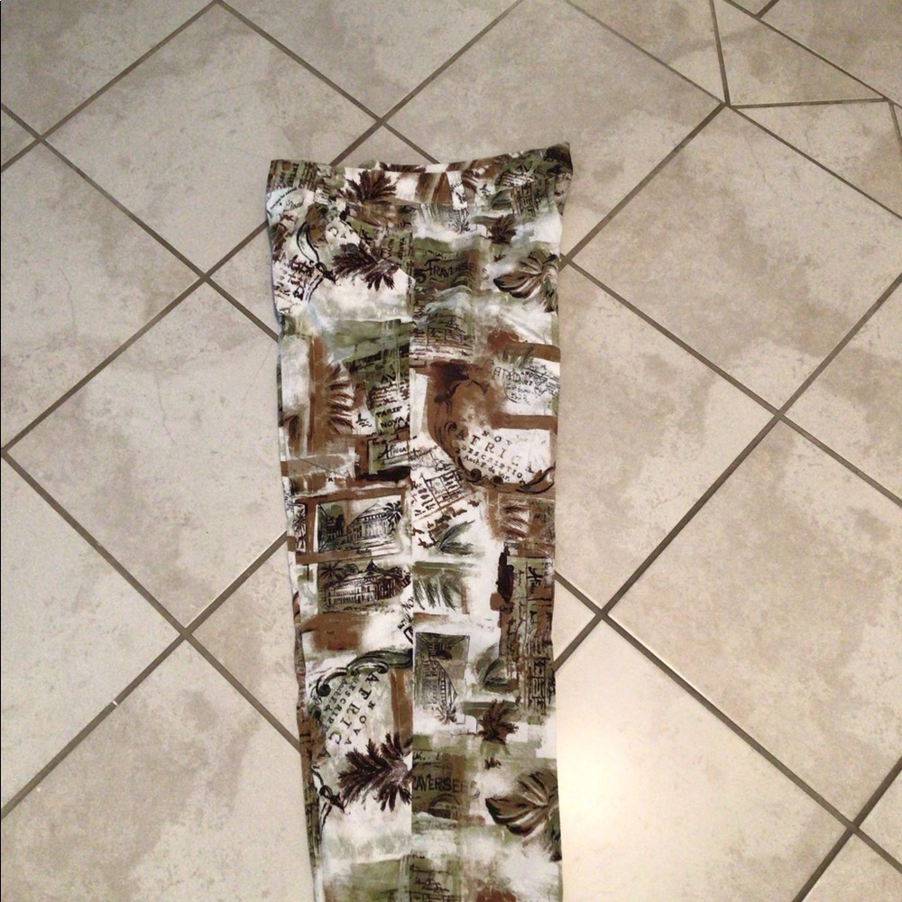 Chico’s capris pants. - Picture 2 of 3